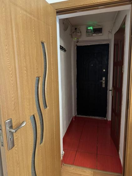 Apartament cu 2 camere nedecomandat în Trivale