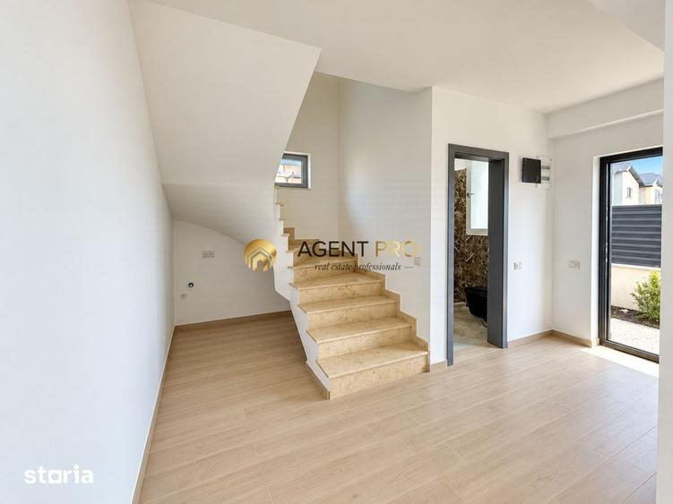 Casă cu 4 camere cu Teren 230 Mp în Central