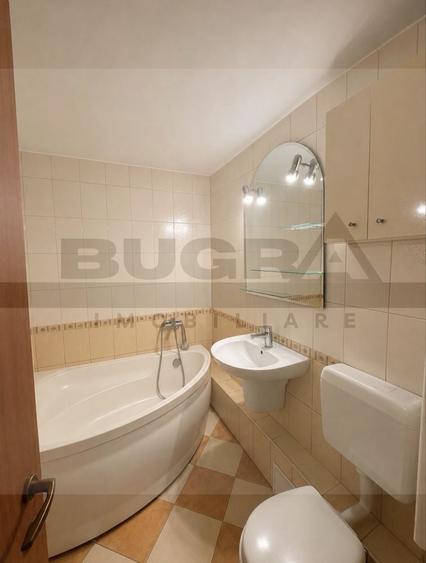 Apartament cu 2 camere decomandat în Plopilor