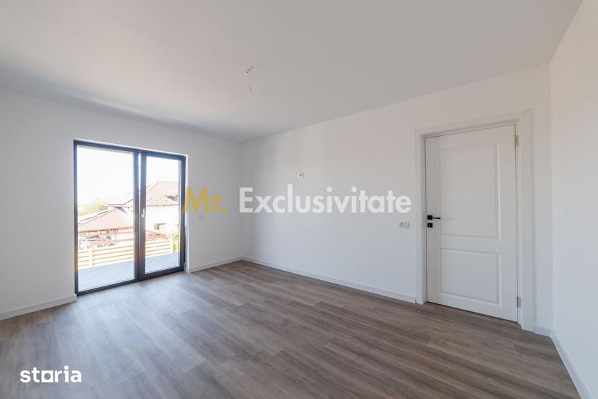 Casă cu 4 camere cu Teren 250 Mp în Bradu