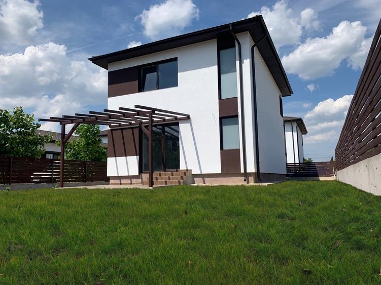 Casă individuală cu 3 camere cu Teren 240 Mp în Chiajna