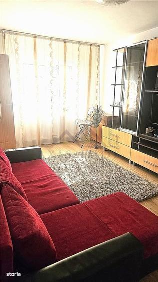 Apartament cu 2 camere decomandat în Broșteni