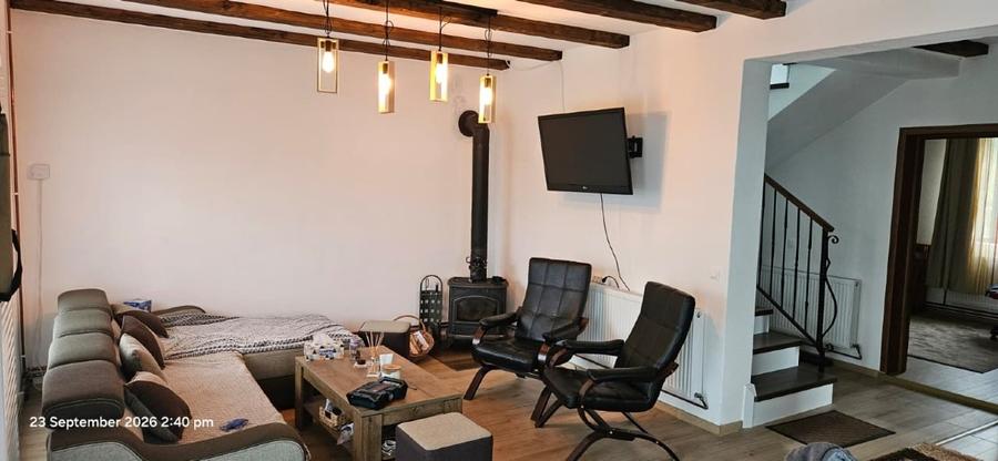 Casă individuală cu 4 camere cu Teren 570 Mp în Sadu