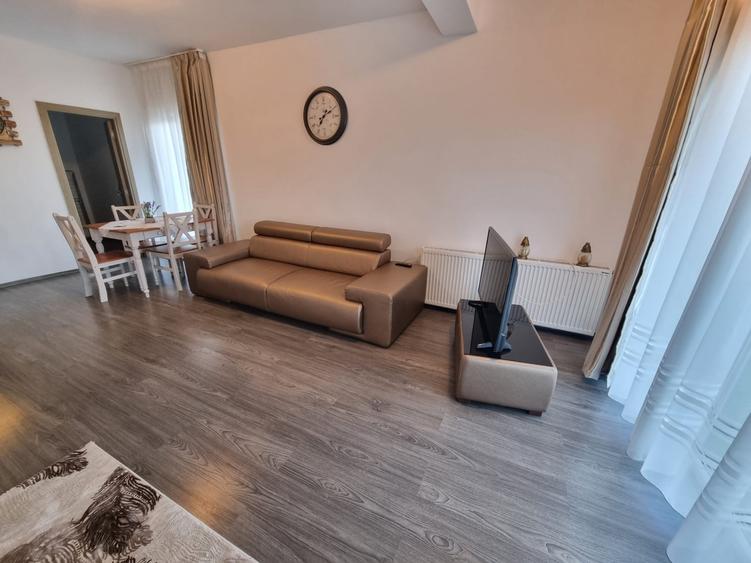 Apartament cu 2 camere semidecomandat în Florești