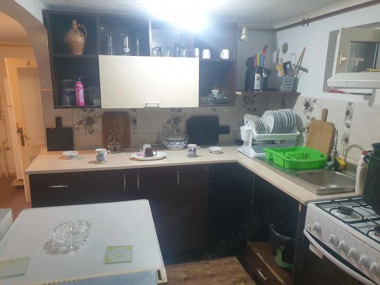 Casă cu Teren 1000 Mp în Central