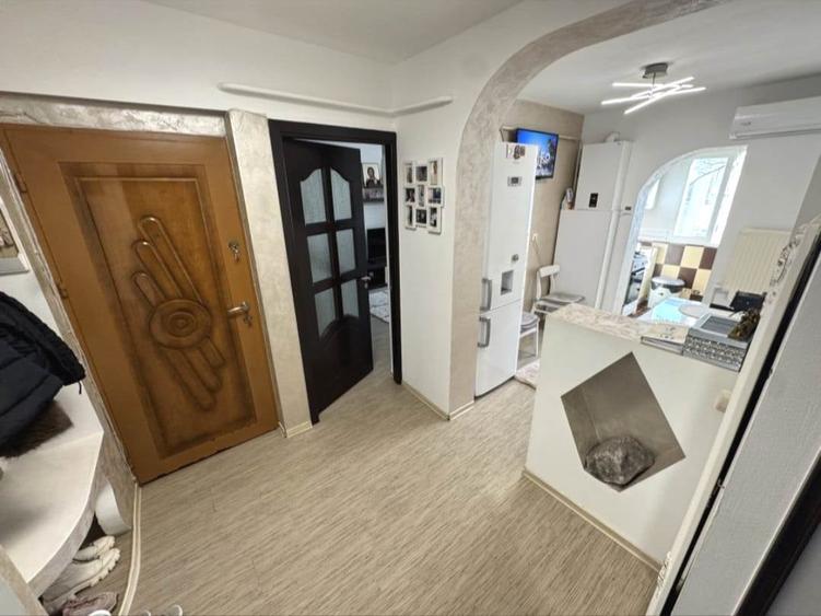 Apartament 2 camere decomandat, etaj intermediar, centrala, AC, Dacia - 7