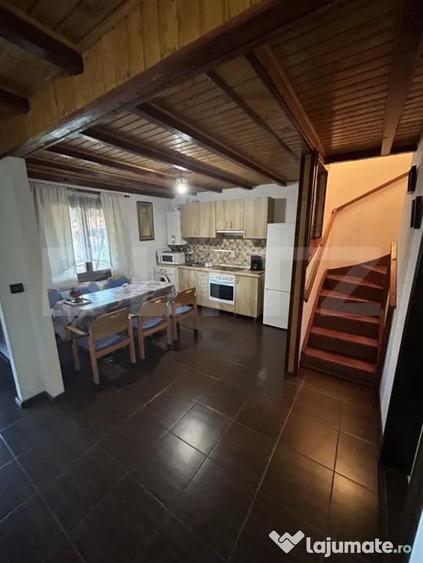 Casă cu 3 camere cu Teren 200 Mp în Central