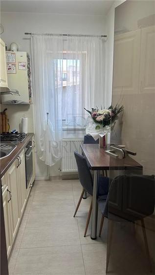 Apartament cu 3 camere decomandat, mobilat în Braytim