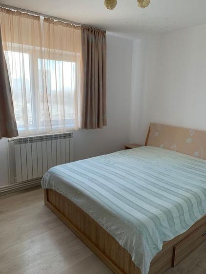 Apartament cu 2 camere semidecomandat în Groapa