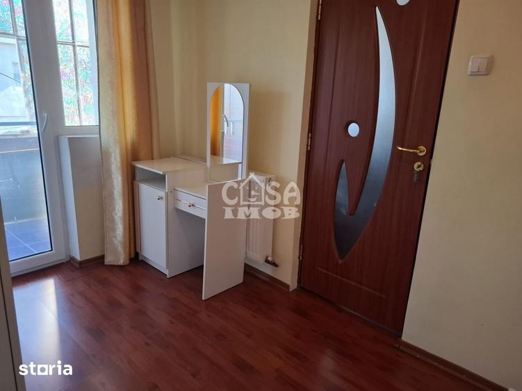 Apartament cu 2 camere în Micro 6