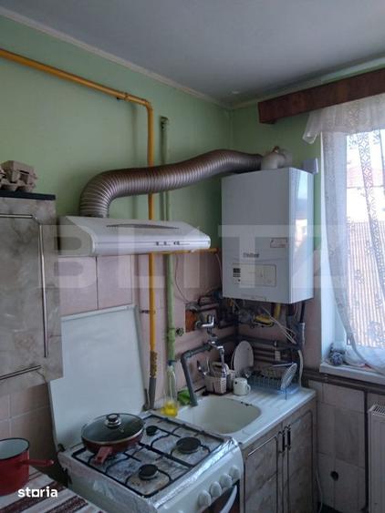 Apartament cu 3 camere semidecomandat în Central