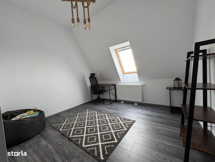 Apartament cu 3 camere în Tractorul
