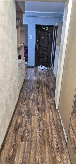 Apartament cu 3 camere decomandat în Ostroveni