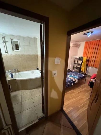 Rahova-Barca | 4 camere | 96mp | dec | et 8 | 115.000 euro - 1