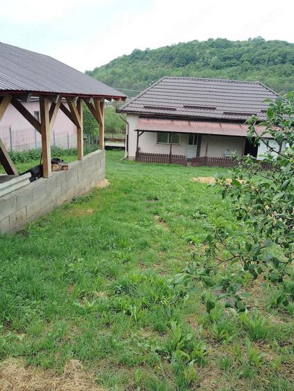 Casă cu 2 camere cu Teren 2110 Mp în Chilioara