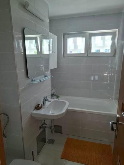 Apartament cu 3 camere decomandat în Gheorgheni