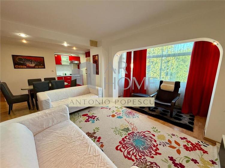 Apartament cu 2 camere decomandat, mobilat în Central