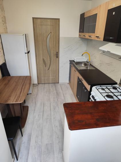 Apartament cu 2 camere semidecomandat în Țiglina 2