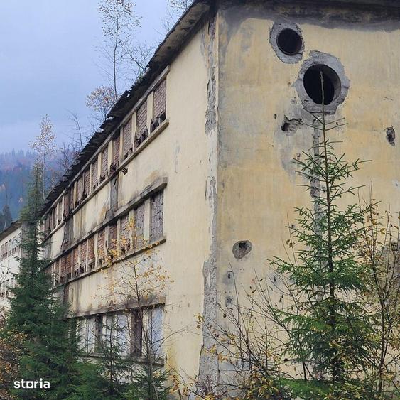 Spațiu comercial, de 2,601 mp, în Central