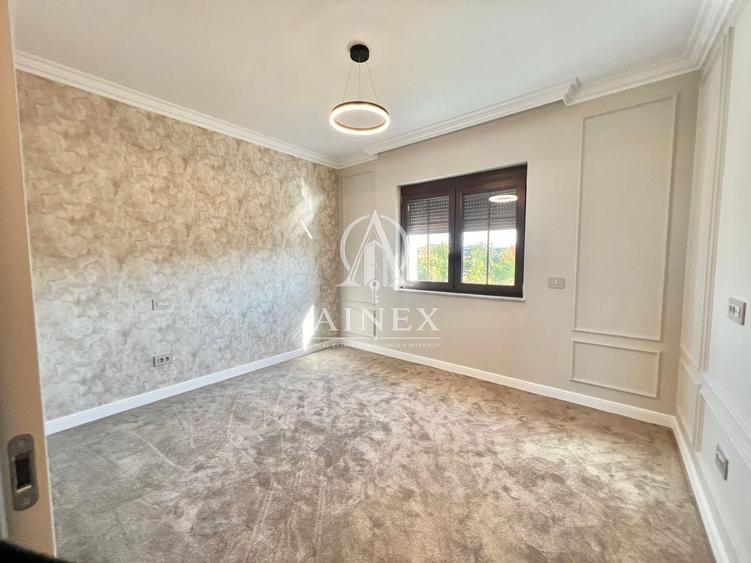 Duplex cu 5 camere cu Canalizare în Ghiroda