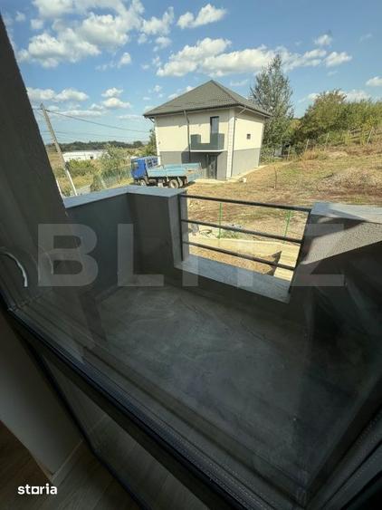 Casă cu 4 camere cu Teren 425 Mp în Tomești