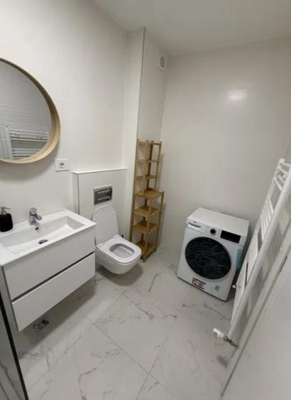 Apartament cu 2 camere semidecomandat, mobilat în Pipera