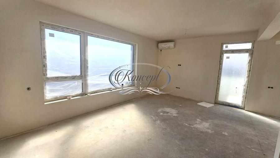 Duplex cu 5 camere cu Canalizare în Dâmbul Rotund