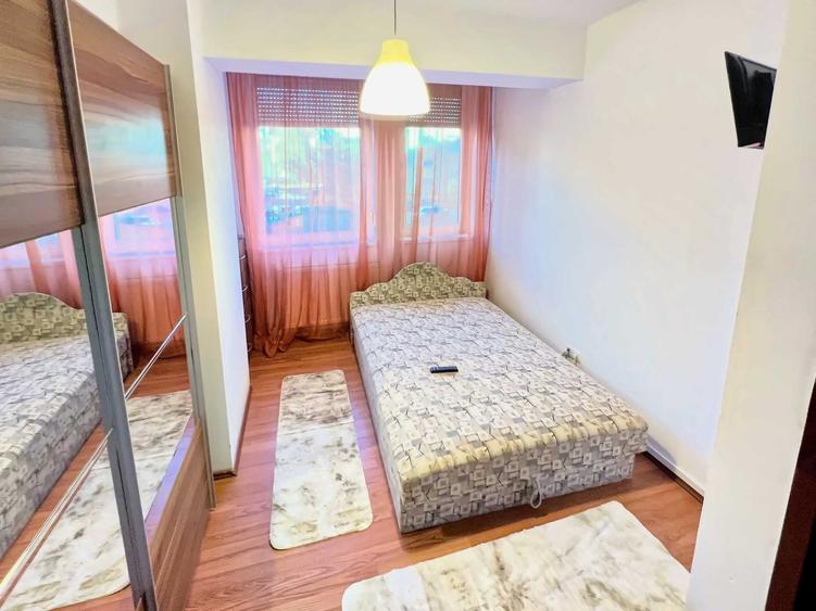 Apartament cu 4 camere decomandat în Iosia