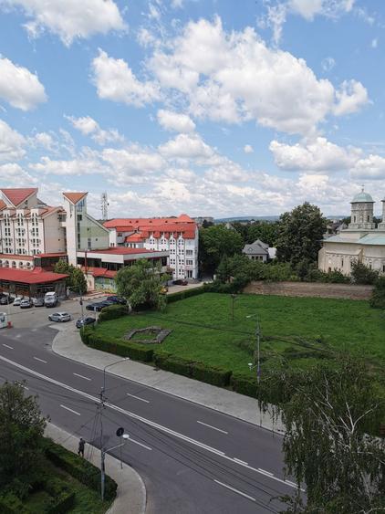 Apartament cu 2 camere decomandat în Târgoviște
