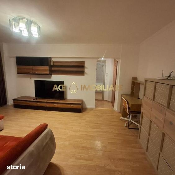 Apartament cu 3 camere, mobilat în Titan