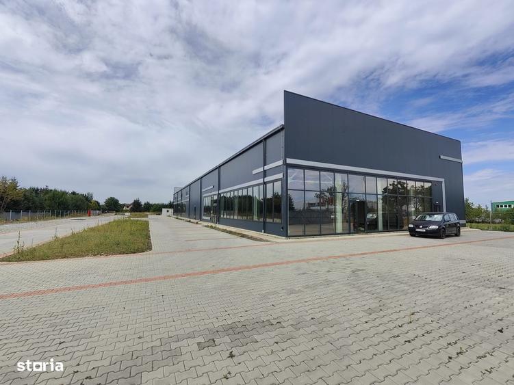 Spațiu comercial, de 620 mp, în Central