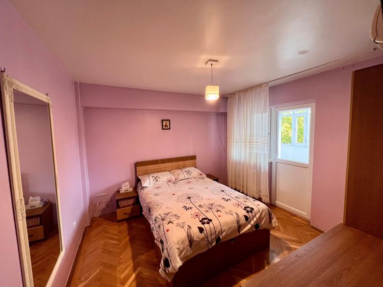 Apartament cu 3 camere decomandat în Ultracentral