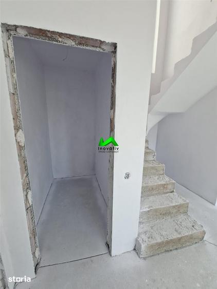 Casă cu 4 camere cu Teren 260 Mp în Șura Mică