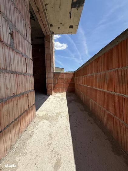 Apartament 2 camere, 50 mp + balcon, etaj 1 - Giroc - 2