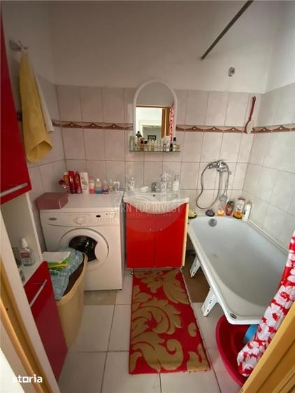 Casă cu 2 camere cu Teren 100 Mp în Central