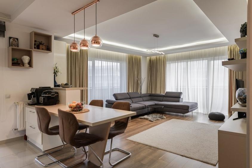 Apartament cu 3 camere decomandat, mobilat în Bună Ziua