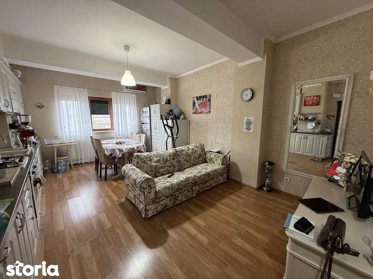 Apartament cu 3 camere în Central