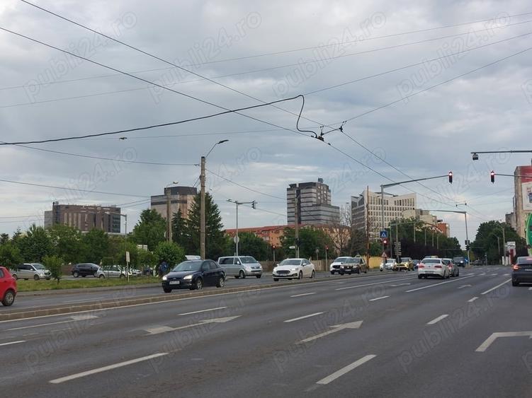 Apartament cu 3 camere decomandat în Aradului