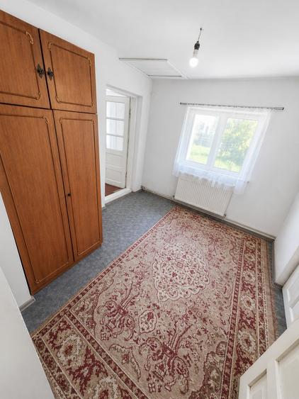 Casă individuală cu 5 camere cu Canalizare în Drăgășani