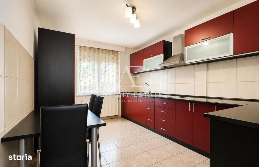 Casă cu 4 camere cu Teren 385 Mp în Sântandrei