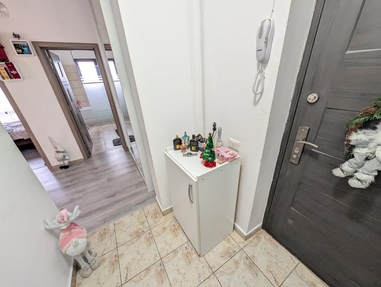Apartament cu 2 camere, mobilat în Odăi