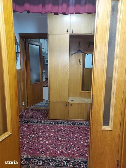Apartament cu 3 camere decomandat în George Enescu