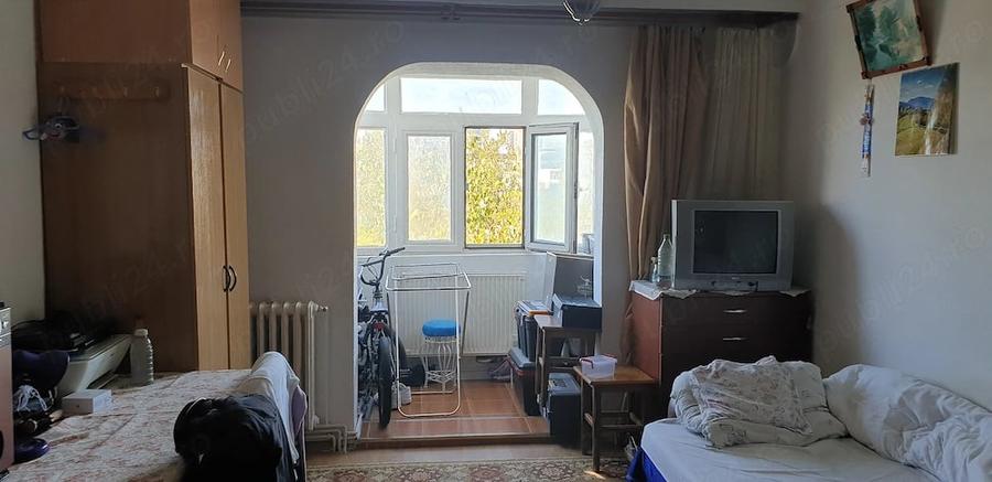 Apartament cu 2 camere semidecomandat în Tudor Vladimirescu