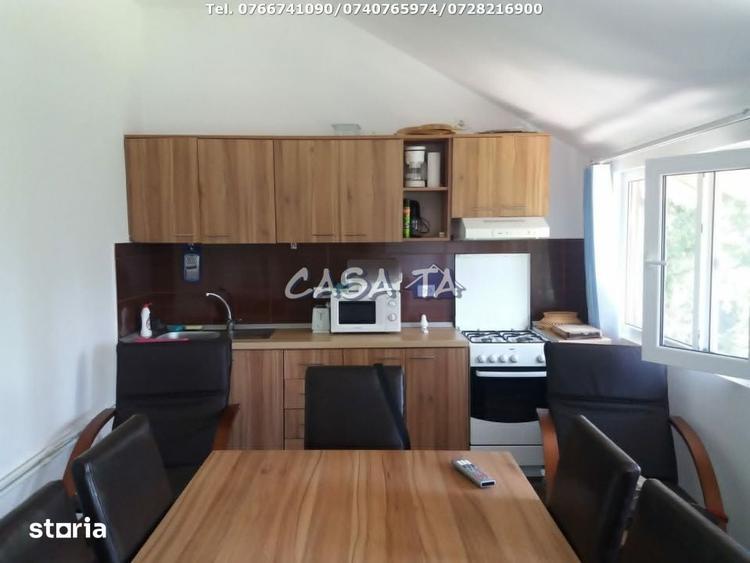 Spațiu comercial, de 210 mp, în Central