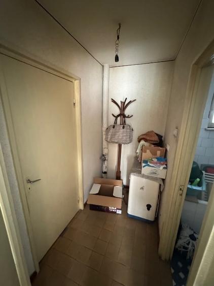 Apartament cu 3 camere semidecomandat, mobilat în Ostroveni