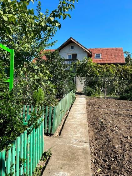 Casă individuală cu 3 camere cu Teren 1100 Mp în Exterior Est