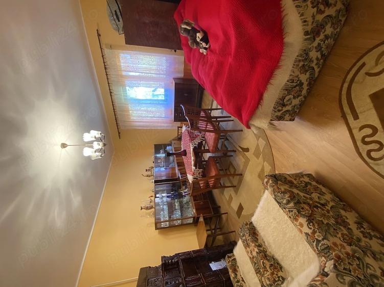 Casă cu 2 camere cu Teren 1742 Mp în Central