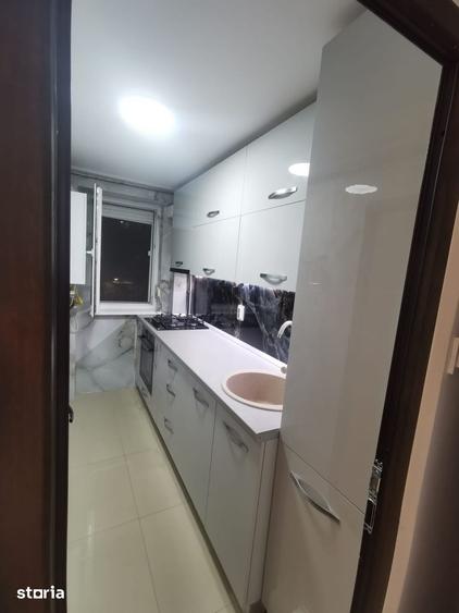 Apartament cu 2 camere semidecomandat în Viziru 3