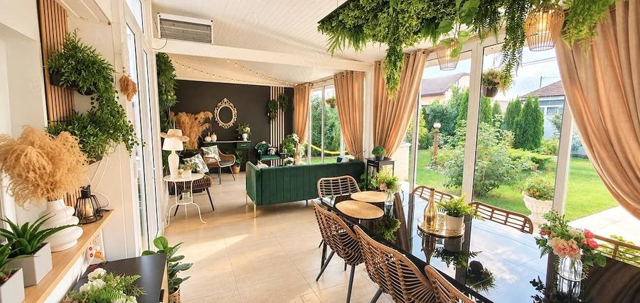 Casă cu Teren 470 Mp în Central