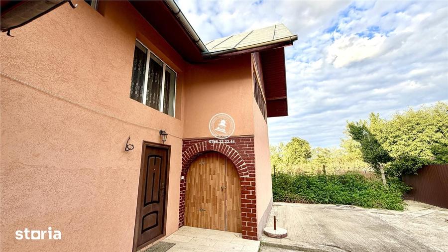 Casă cu 6 camere cu Teren 800 Mp în Victoria